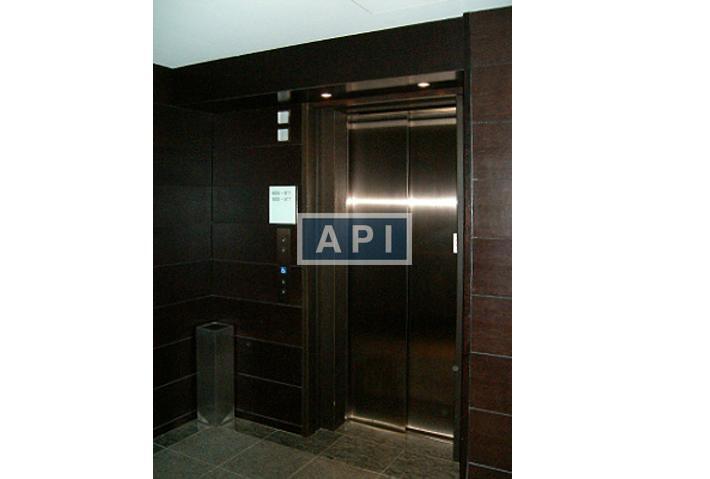  | ROPPONGI HILLS RESIDENCE A TOWER Exterior photo 05