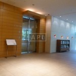 Elevator Hall | ROPPONGI HILLS RESIDENCE B TOWER Exterior photo 08