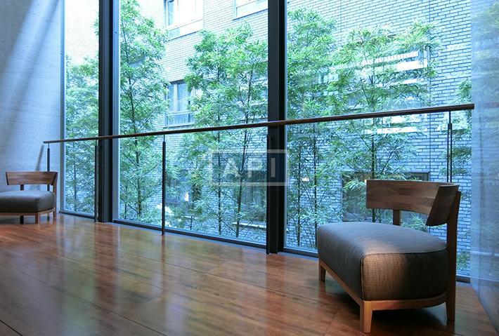 Common space | AZABU DAI-ICHI MANSIONS Exterior photo 19