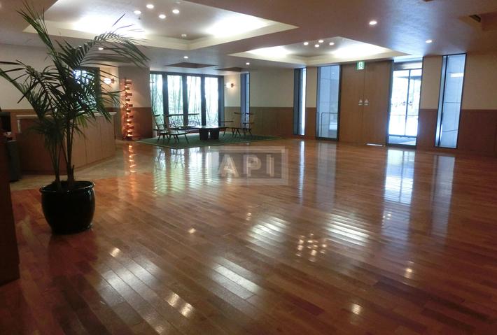 Entrance Hall | AOYAMA DAIICHI MANSIONS Exterior photo 04