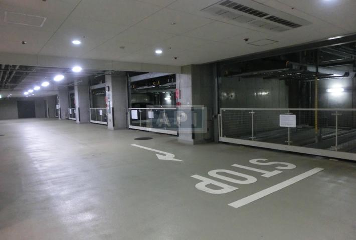 Car Parking(machine) | AZABU DAI-ICHI MANSIONS Exterior photo 16