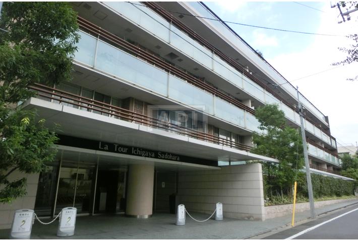 La Tour Ichigaya-Sadohara  | LA TOUR ICHIGAYA-SADOHARA Exterior photo 01