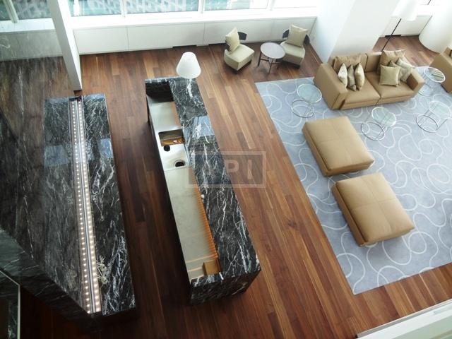 Lounge | ARK HILLS SENGOKUYAMA RESIDENCE Exterior photo 16