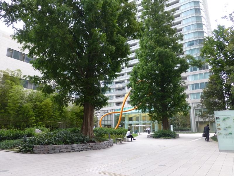 Open Space | ARK HILLS SENGOKUYAMA RESIDENCE Exterior photo 07