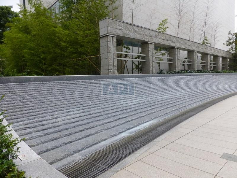 Open Space | ARK HILLS SENGOKUYAMA RESIDENCE Exterior photo 06