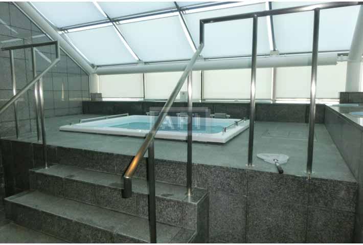 Common area ／Jacuzzi | THE PARK RESIDENCES AT THE RITZ-CARLTON, TOKYO Exterior photo 09