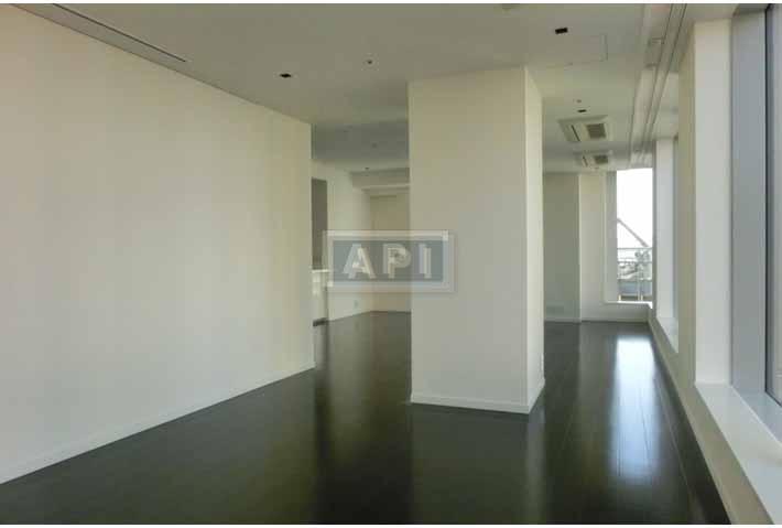 Living Dining  area | TOKYO MIDTOWN RESIDENCES Interior photo 04