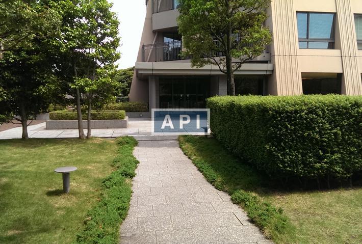 Entrance | MOTO-AZABU HILLS FOREST TOWER Exterior photo 04