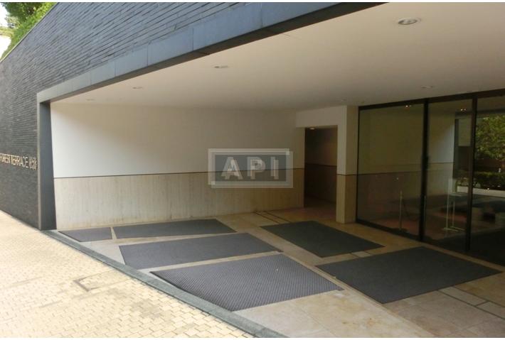 Entrance | FOREST TERRACE SHOTO Exterior photo 05