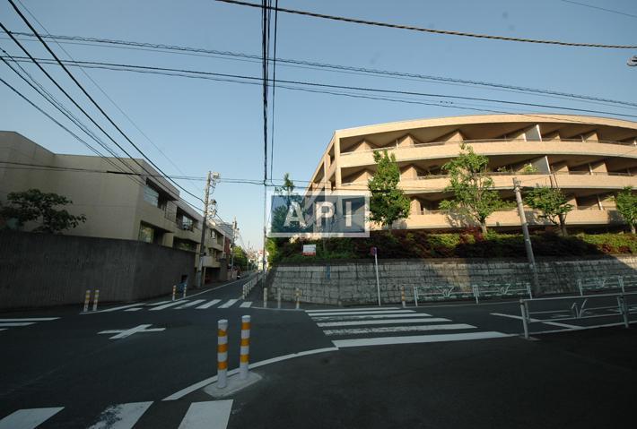 Frontal Road | MFPR COURT DAIKANYAMA Exterior photo 05
