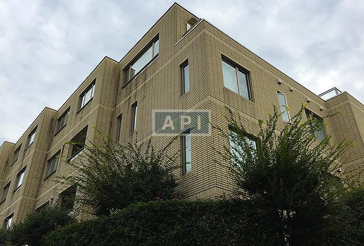  | OMOTESANDO COURT Exterior photo 01