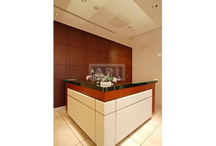 Front Concierge Desk | KITANOMARU SQUARE THE TERRACE Exterior photo 06