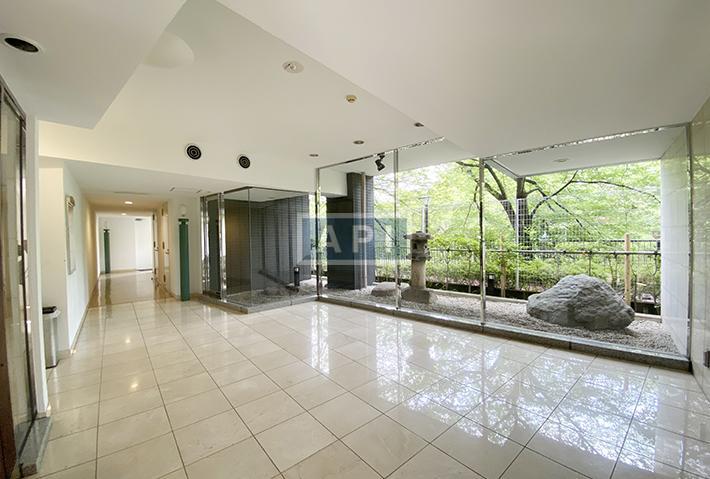  | HOUSE NAKA-MEGURO Exterior photo 06