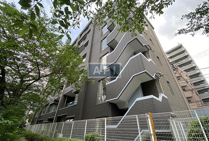  | HOUSE NAKA-MEGURO Exterior photo 02