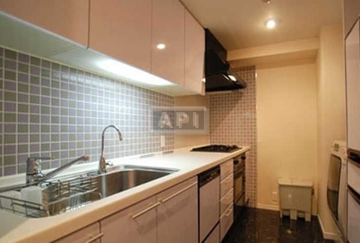  | COURT ANNEX AZABU-NAGASAKA Interior photo 03