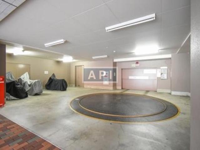  | ACROSS MEGURO TOWER Exterior photo 16