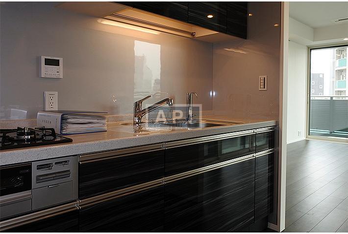  | ROPPONGI GRAND TOWER RESIDENCE Interior photo 03