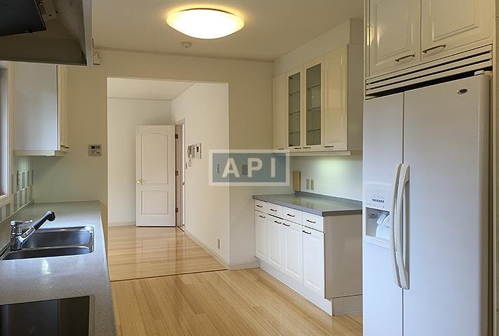  | SOHGO HEGIHTS #7 Interior photo 10