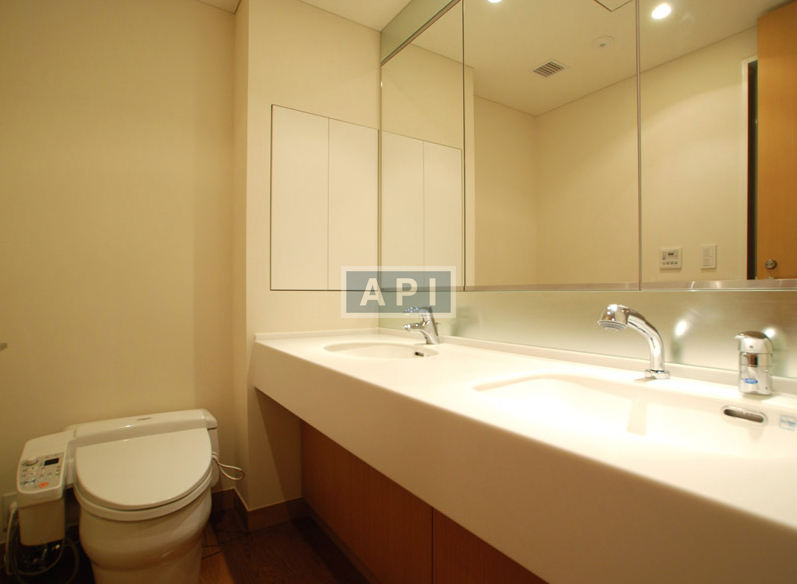  | ROPPONGI SAKURAZAKA RESIDENCE Interior photo 06