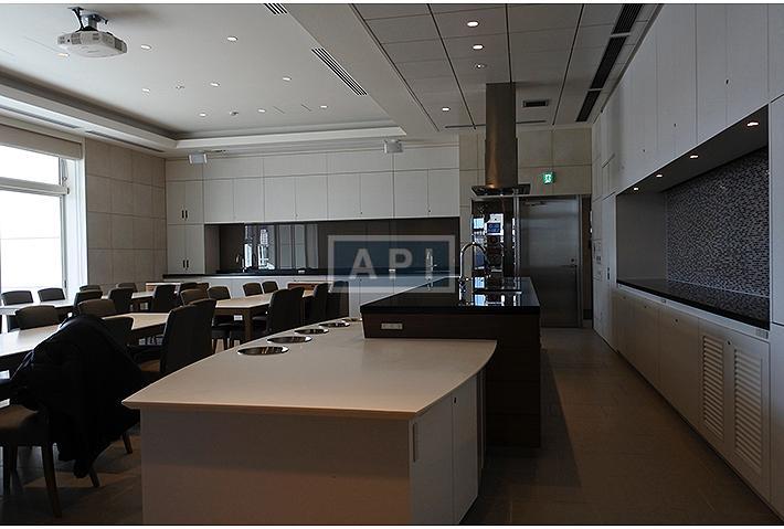  | THE PARKHOUSE HARUMI TOWERS TIARO RESIDENCE Exterior photo 13