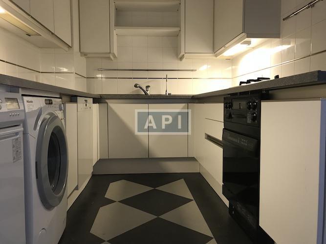  | OMOTESANDO COURT Interior photo 02