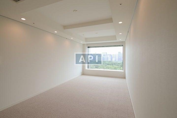  | LA TOUR HANZOMON Interior photo 03