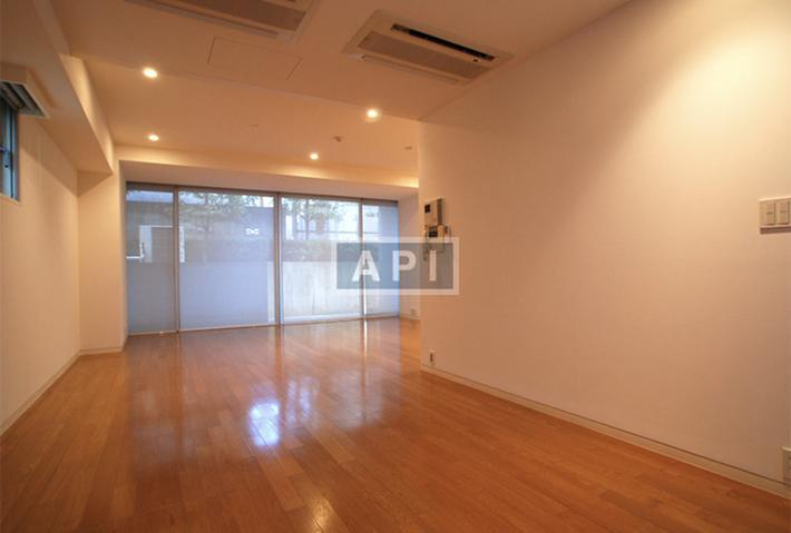  | FOREST PLAZA OMOTESANDO Interior photo 04