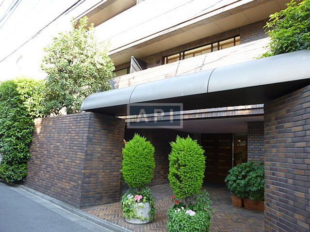  | KITA-AOYAMA PARK MANSION Exterior photo 02