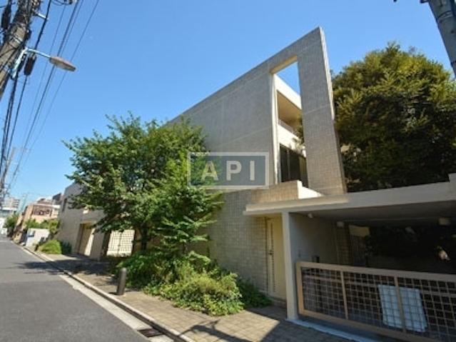  | PREMIER GARDEN HONGO Exterior photo 03