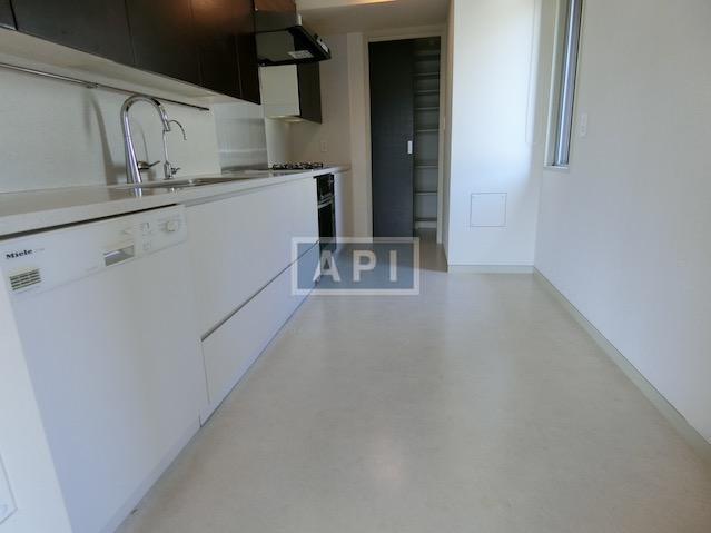  | PARK HOUSE AZABU-KOGAICHO Interior photo 04