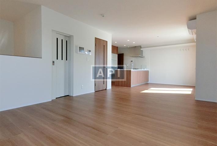  | MAISON ENSOLEILLEE KIHEIYAMA Interior photo 02