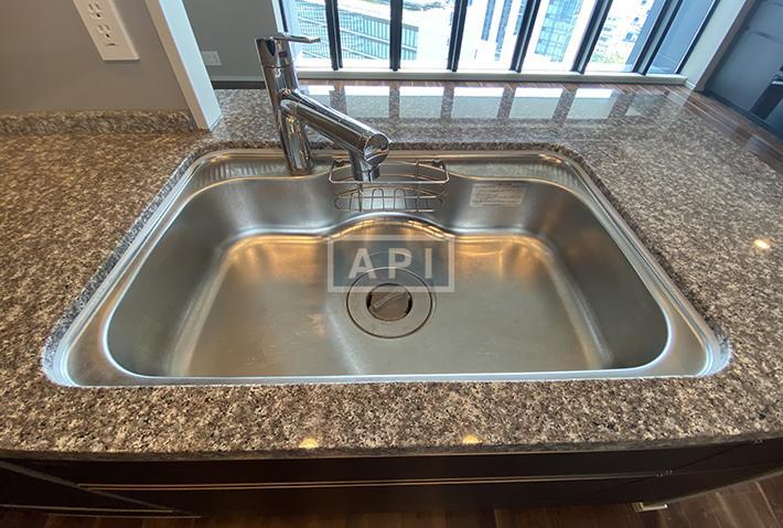  | DEUX TOURS CANAL & SPA WEST Interior photo 09