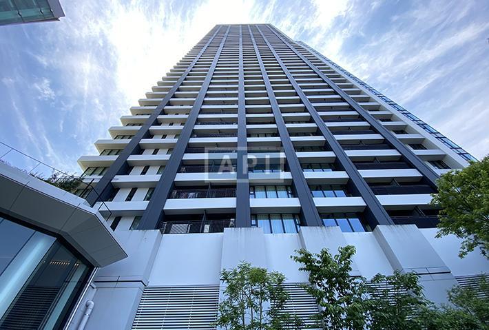  | DEUX TOURS CANAL & SPA WEST Exterior photo 03