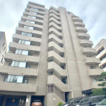  | NORTH WEST HILL Exterior photo 01