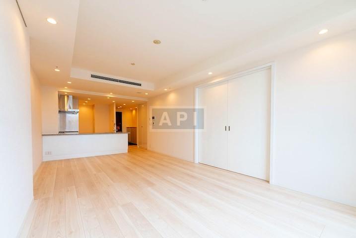  | LA TOUR SHIBAKOEN Interior photo 02