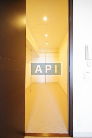  | LA TOUR SHIODOME Interior photo 10