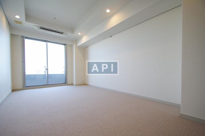  | LA TOUR SHIODOME Interior photo 03