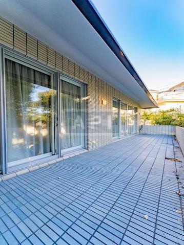  | NAMBUZAKA COMPOUND Interior photo 03