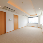 Living dining | ROPPONGI HILLS RESIDENCE B TOWER Interior photo 01