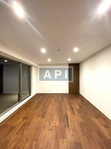  | FELICE SHOTO Interior photo 05