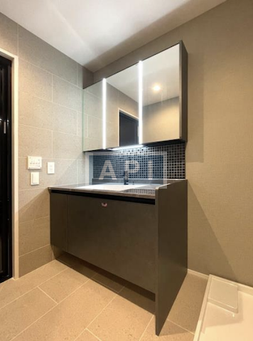  | FELICE SHOTO Interior photo 09