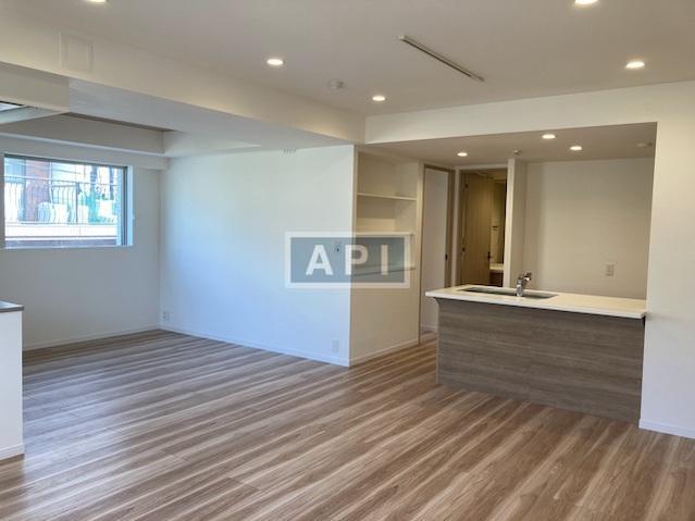  | BLUE HILL SHIMO-MEGURO Interior photo 04