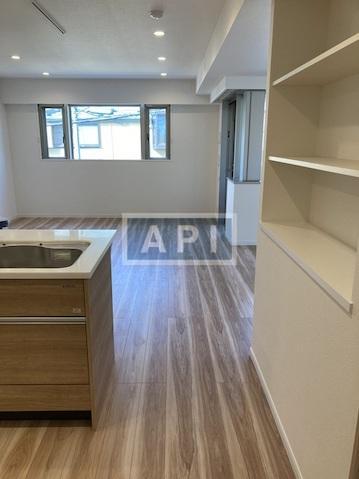  | BLUE HILL SHIMO-MEGURO Interior photo 05