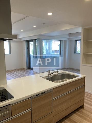  | BLUE HILL SHIMO-MEGURO Interior photo 06