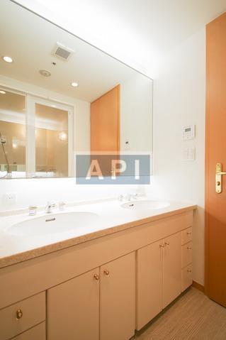  | LA TOUR SHIBAKOEN Interior photo 12