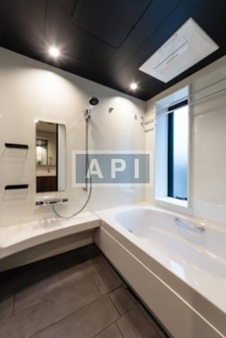  | KLAUS Interior photo 05