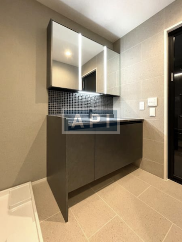  | FELICE SHOTO Interior photo 07