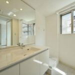  | HOUSE NAKA-MEGURO Interior photo 07