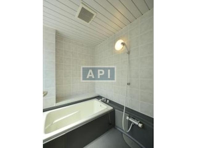  | HOUSE NAKA-MEGURO Interior photo 08