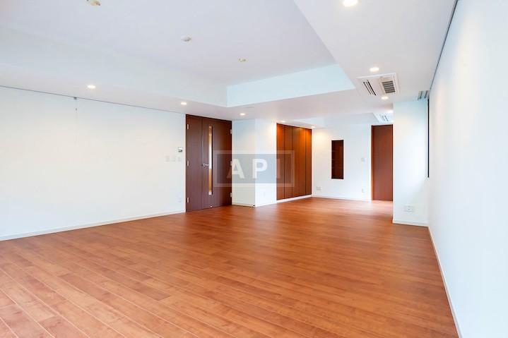  | LA TOUR ICHIGAYA-SADOHARA Interior photo 02